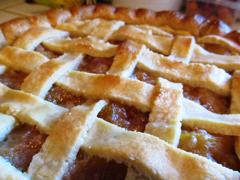 homemade peach pie
